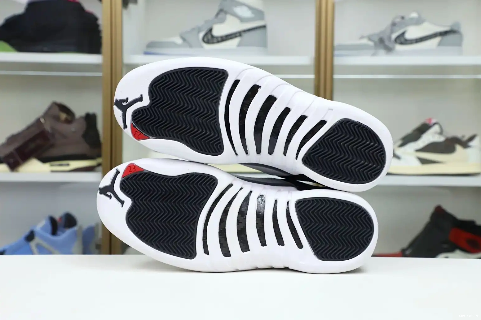 JORDAN AIR Kimikick 2022 PLAYOFFS 12 RETRO 0620